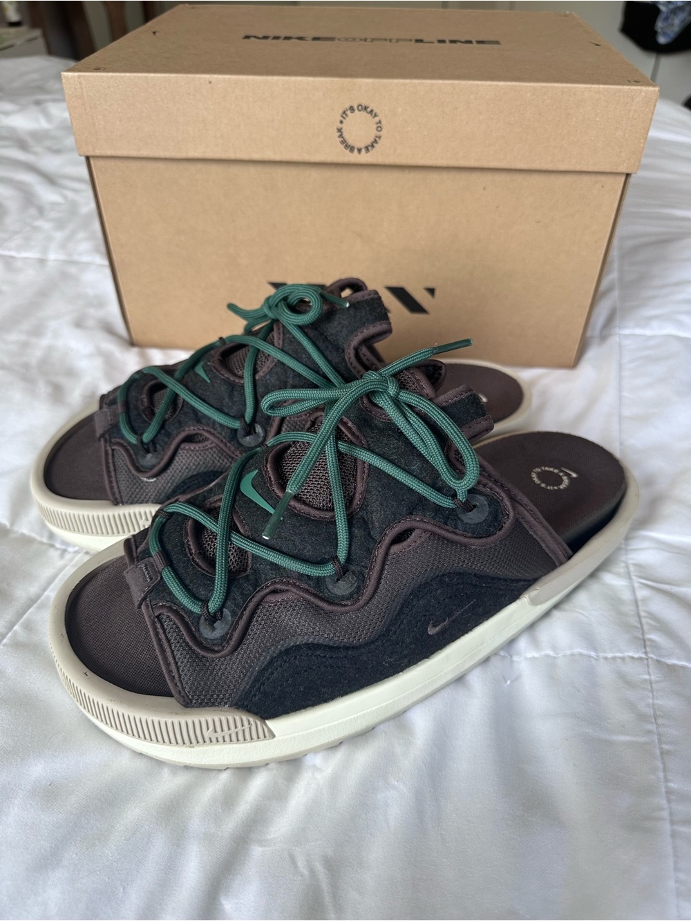 Nike Offline 2.0 “Velvet Brown” Men’s US 10.5 DJ6229-200